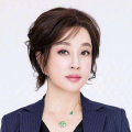 就如托尼·史塔克最初以为科技可以保护这个世界，但《复仇者联盟2：奥创纪元》中自己创造出来的奥创差点毁了一切之后，他陷入了深深地焦虑和自我怀疑。